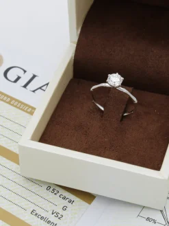 Anillo Bambú Diamantes 0,60ct G-VS GIA Oro Blanco 18K