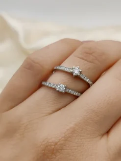 Anillo Tais Diamantes 0,21ct E-VS1 Oro Blanco 18K