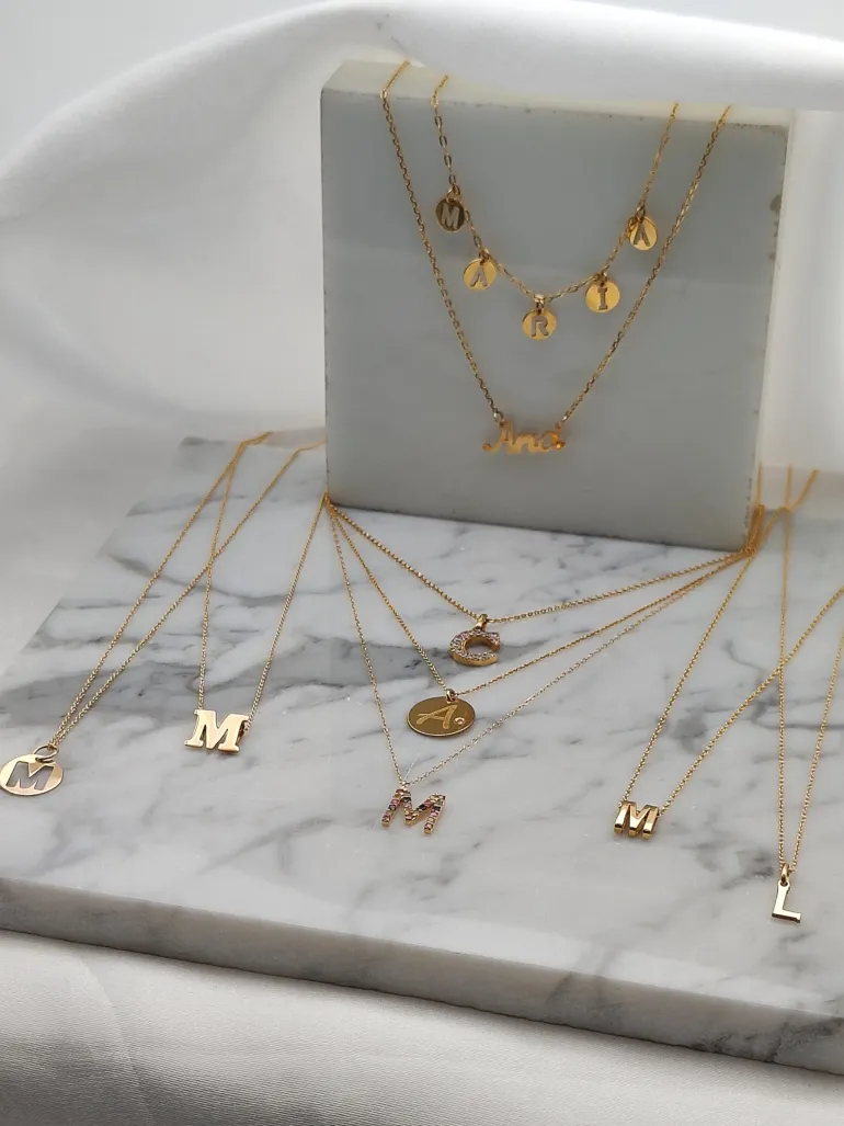 Gargantilla Name Oro Blanco 18K