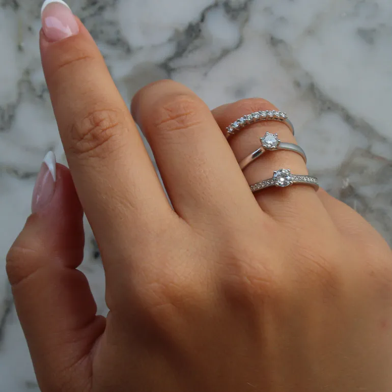 Solitario Monique Diamante G-VS Oro Blanco 18K